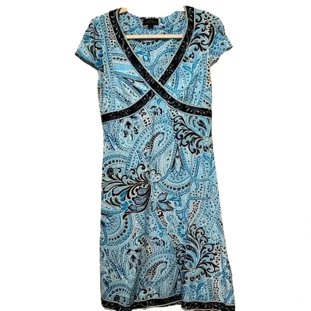 Tahari Blue Paisley Wrap Dress NWOT Cap Sleeve Defined Waist Size 6